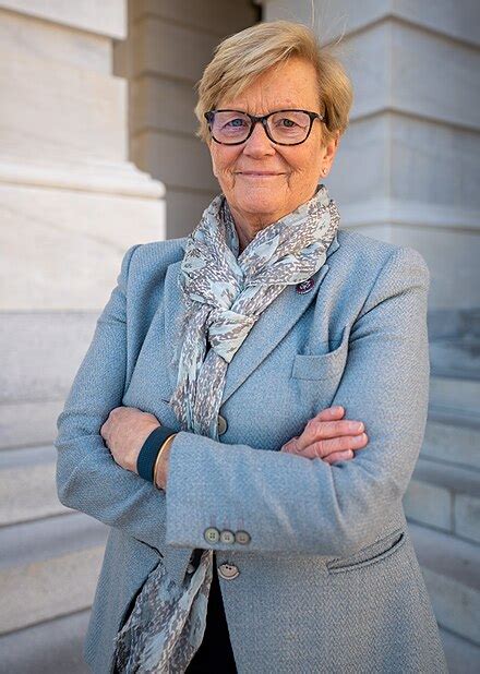 Chellie Pingree (@ChelliePingree) .